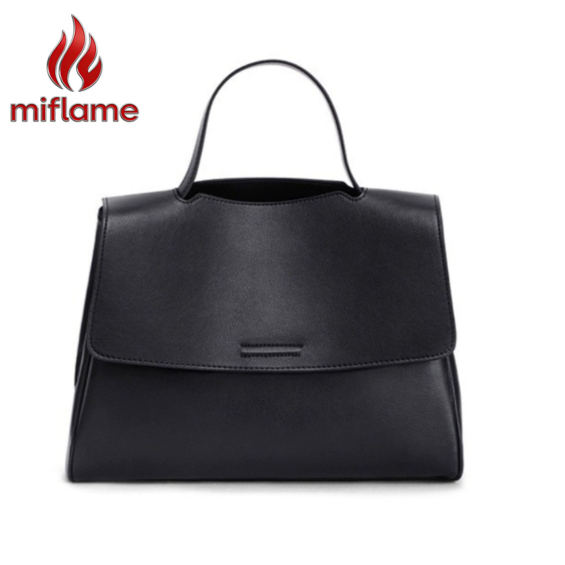 本革トートバッグ レディース 通勤 大容量 取り外し可能スト - Quiet Luxury Bags Tote のレビューと価格